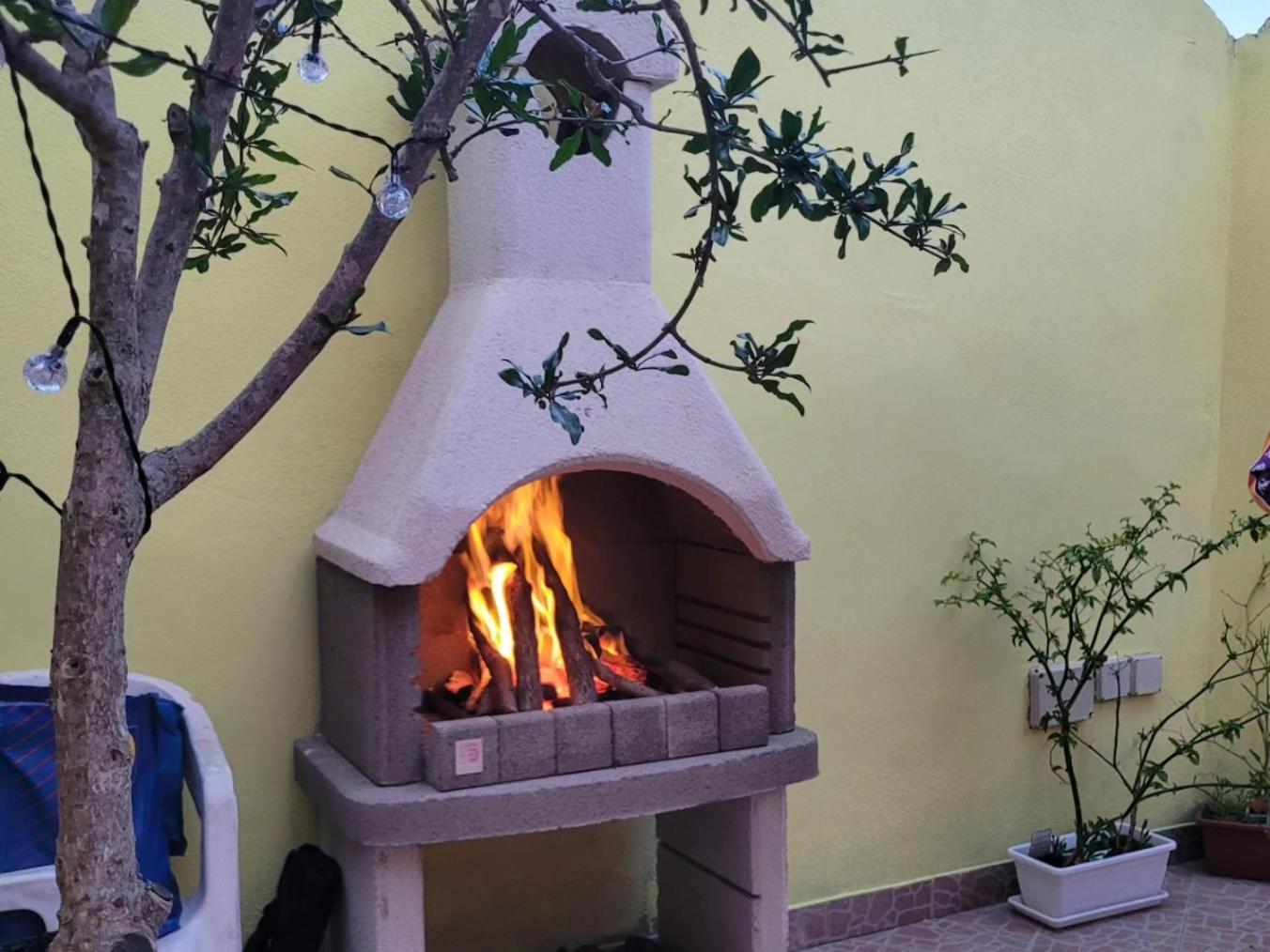 Butterflyhouse Vila Monserrato Exterior foto