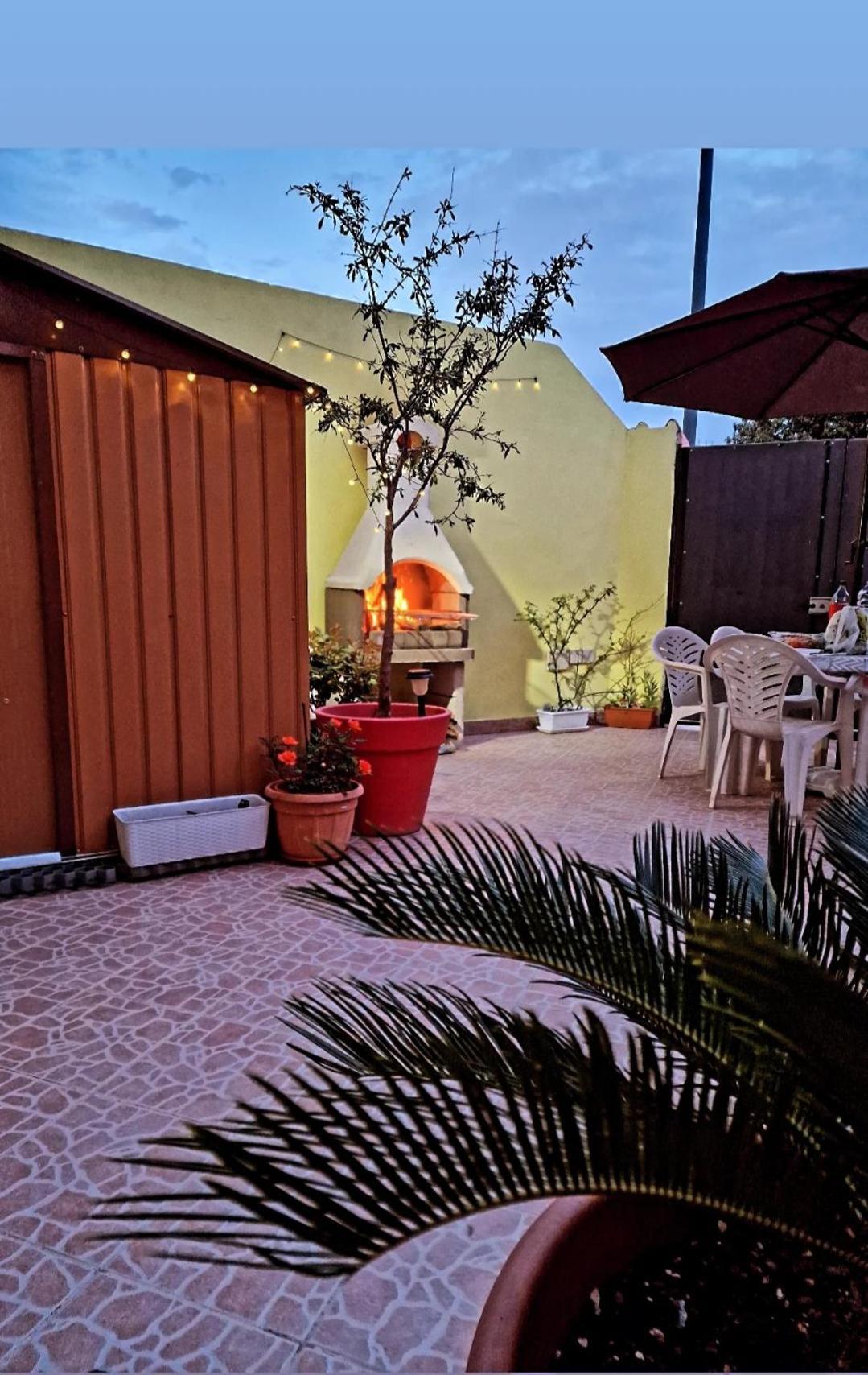 Butterflyhouse Vila Monserrato Exterior foto